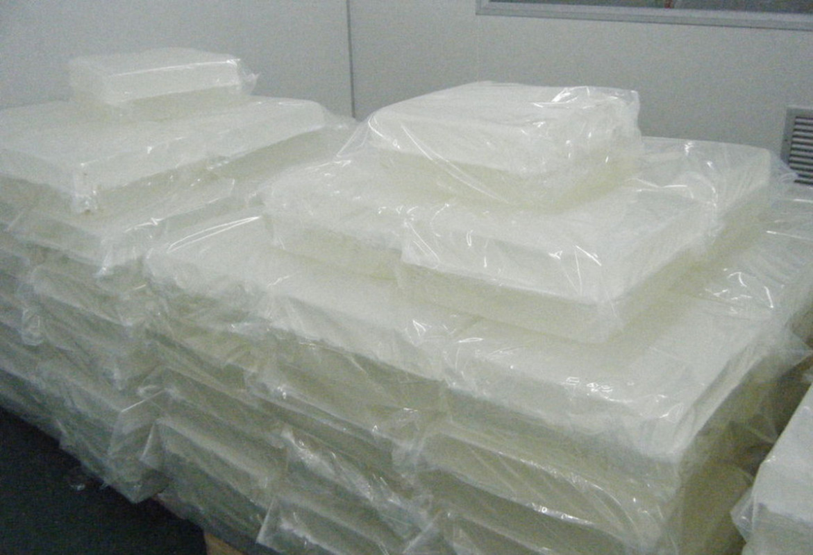 Soap Making Glycerin Base - 1KG = 1 buah alas sabun